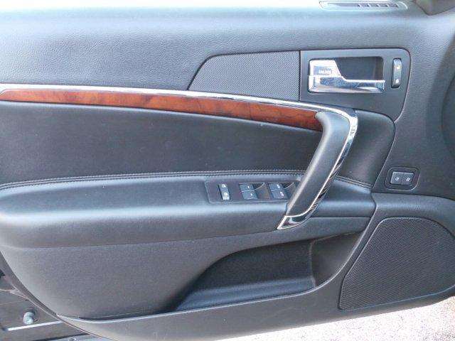 2012 Lincoln MKZ 4dr Sedan